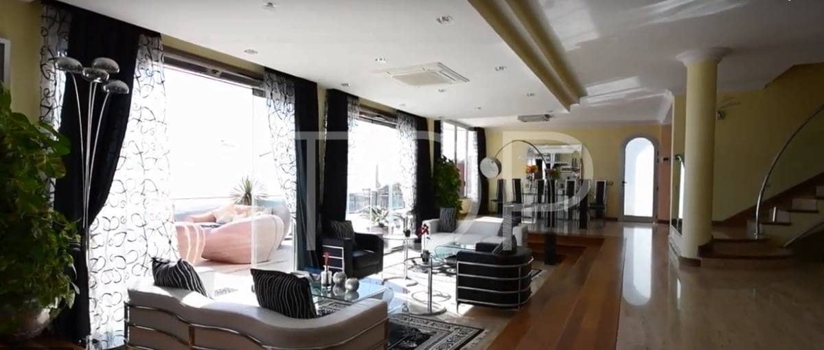 6 soveværelse Byhus til salg i Costa Adeje med swimmingpool - € 2.800.000 (Ref: 7673331)