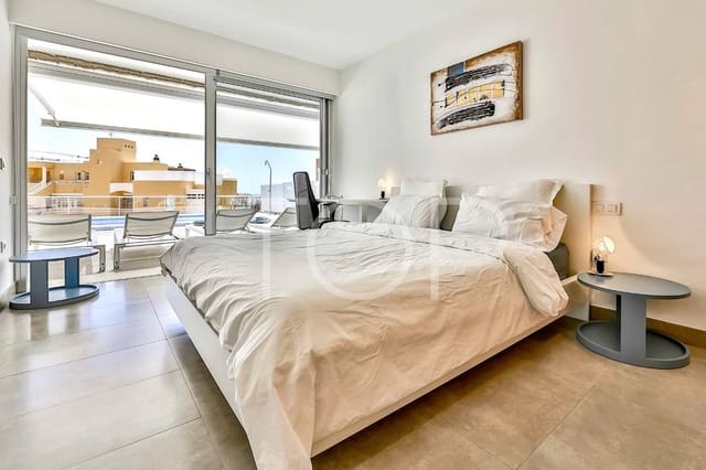 2 sovrum Lägenhet till salu i La Caleta Adeje, Adeje med pool garage - 1 295 000 € (Ref: 7673358)