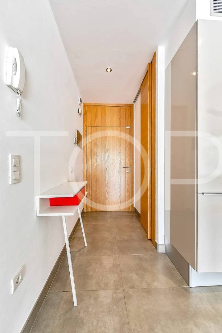 2 soveværelse Lejlighed til salg i La Caleta Adeje med swimmingpool garage - € 1.295.000 (Ref: 7673358)