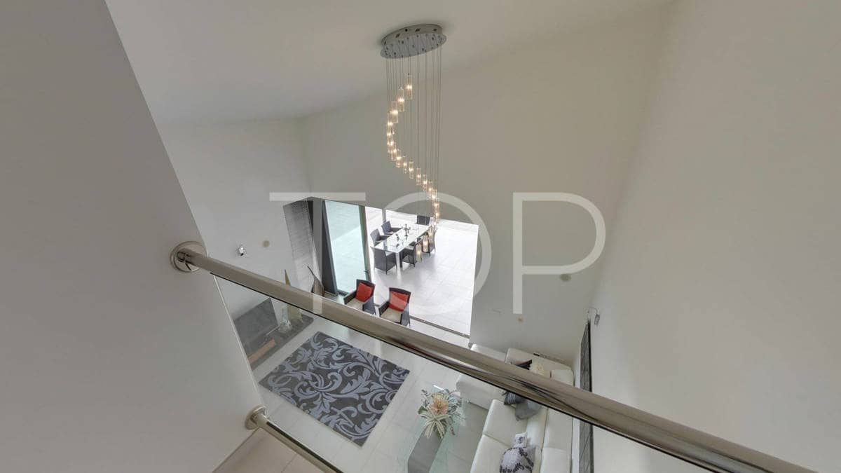 3 slaapkamer Rijtjeshuis te koop in La Caleta Adeje met zwembad garage - € 1.900.000 (Ref: 7673366)