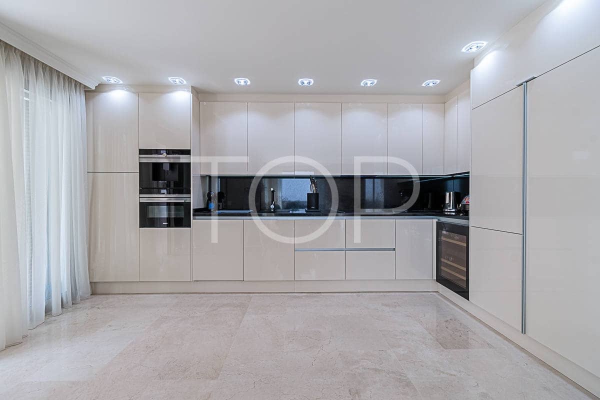 2 sypialnia Mieszkanie na sprzedaż w La Caleta Adeje z basenem garażem - 949 000 € (Ref: 7723798)