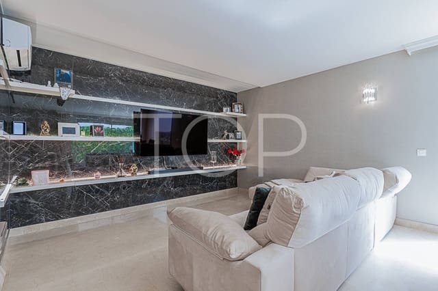 2 sovrum Lägenhet till salu i La Caleta Adeje, Adeje med pool garage - 949 000 € (Ref: 7723798)