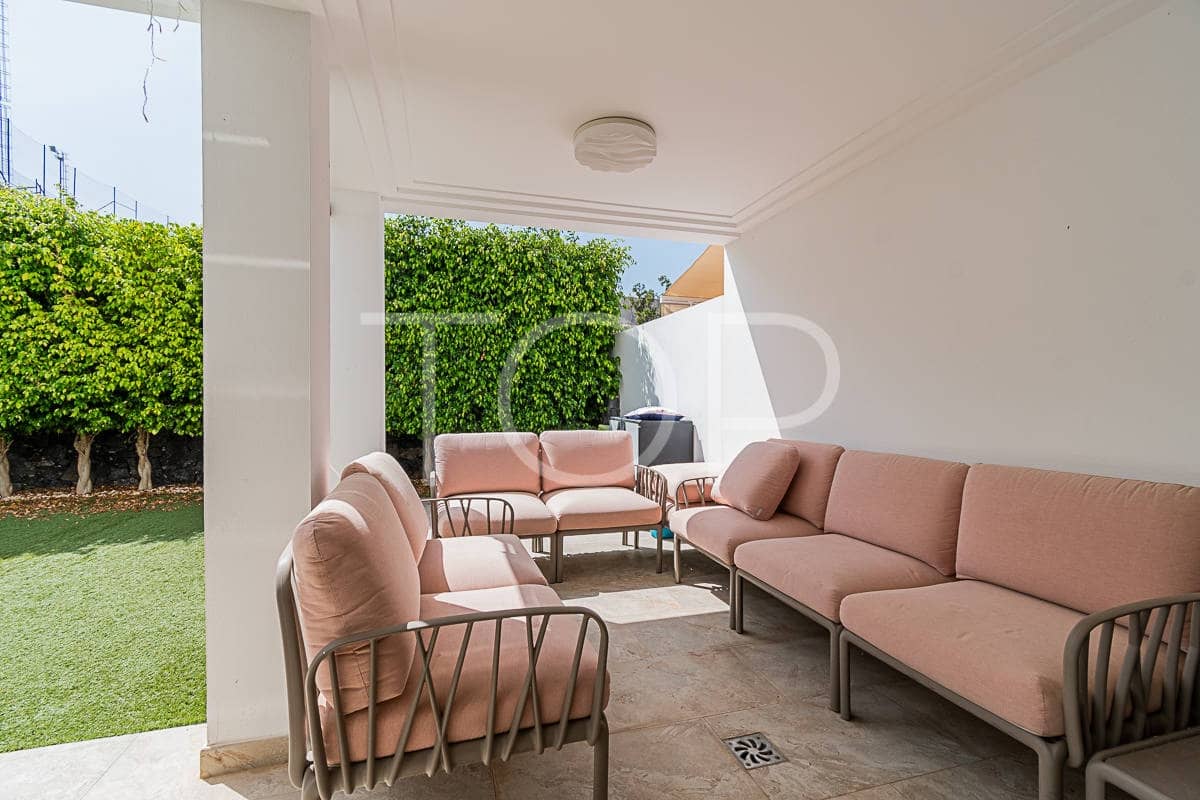 2 sypialnia Mieszkanie na sprzedaż w La Caleta Adeje z basenem garażem - 949 000 € (Ref: 7723798)