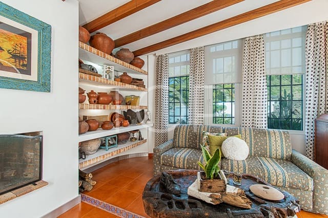 5 Zimmer Finca/Landgut zu verkaufen in Santiago del Teide mit Garage - 1.000.000 € (Ref: 7796739)