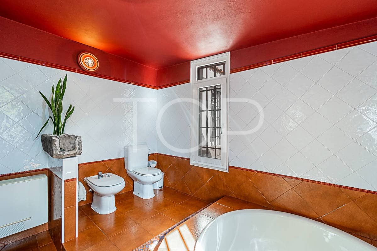 5 soveværelse Finca/Landehus til salg i Santiago del Teide med garage - € 1.000.000 (Ref: 7796739)