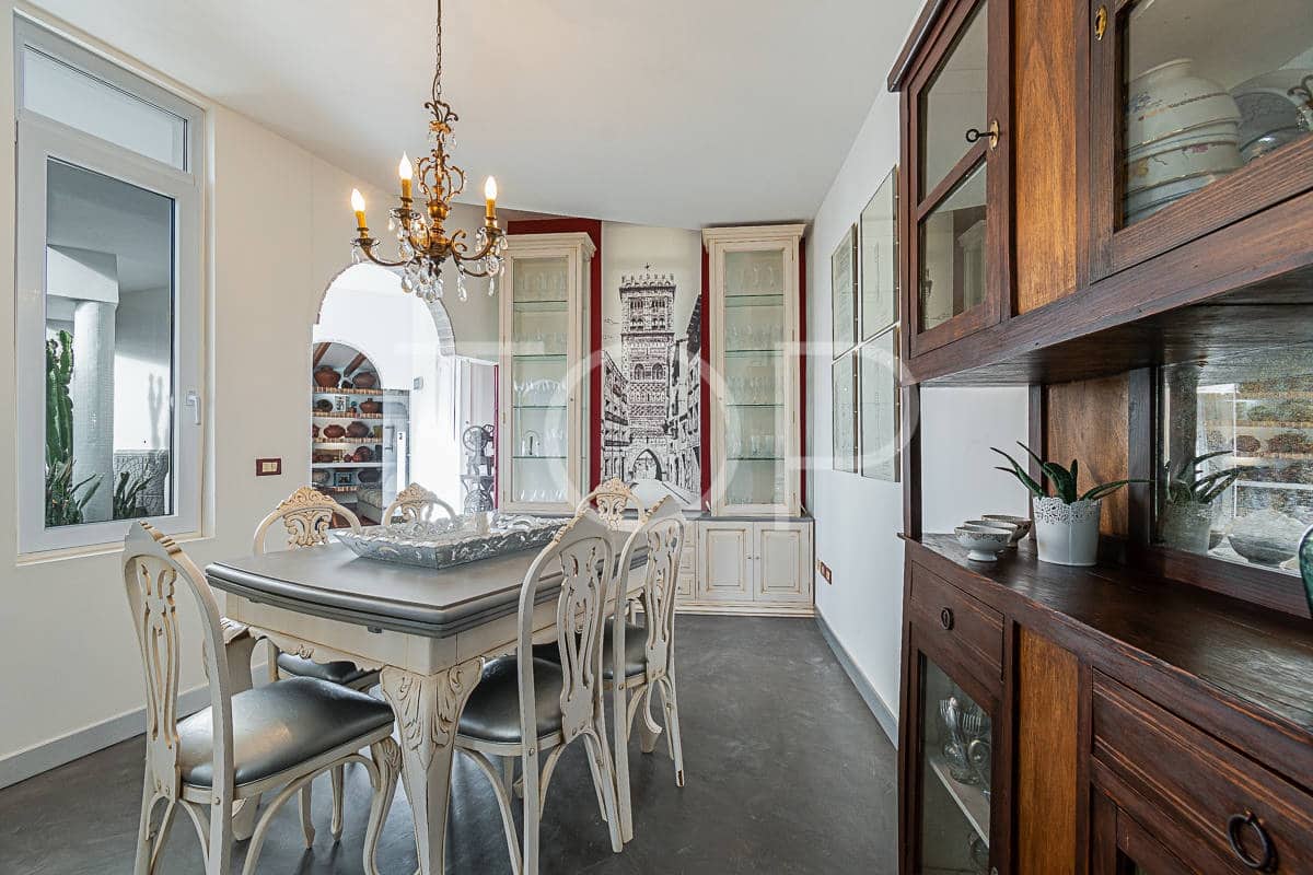 5 soveværelse Finca/Landehus til salg i Santiago del Teide med garage - € 1.000.000 (Ref: 7796739)