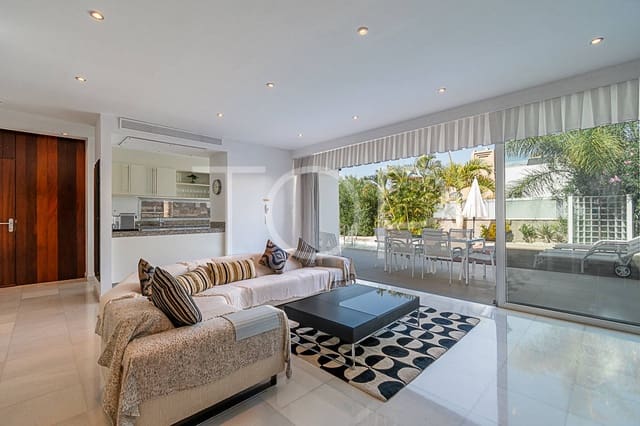 5 bedroom Terraced Villa for sale in Playa del Duque, Adeje with pool garage - € 3,200,000 (Ref: 7853766)