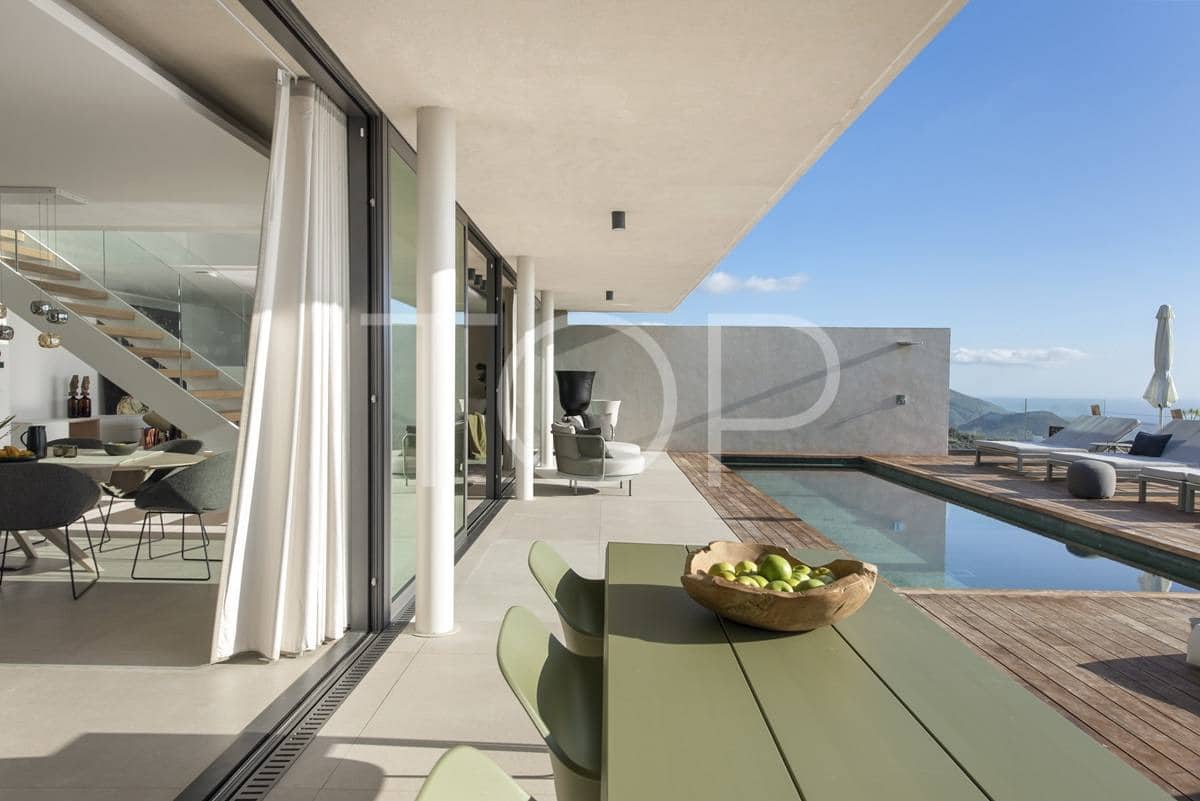 3 soveværelse Villa til salg i Costa Adeje med swimmingpool garage - € 2.500.000 (Ref: 7947705)