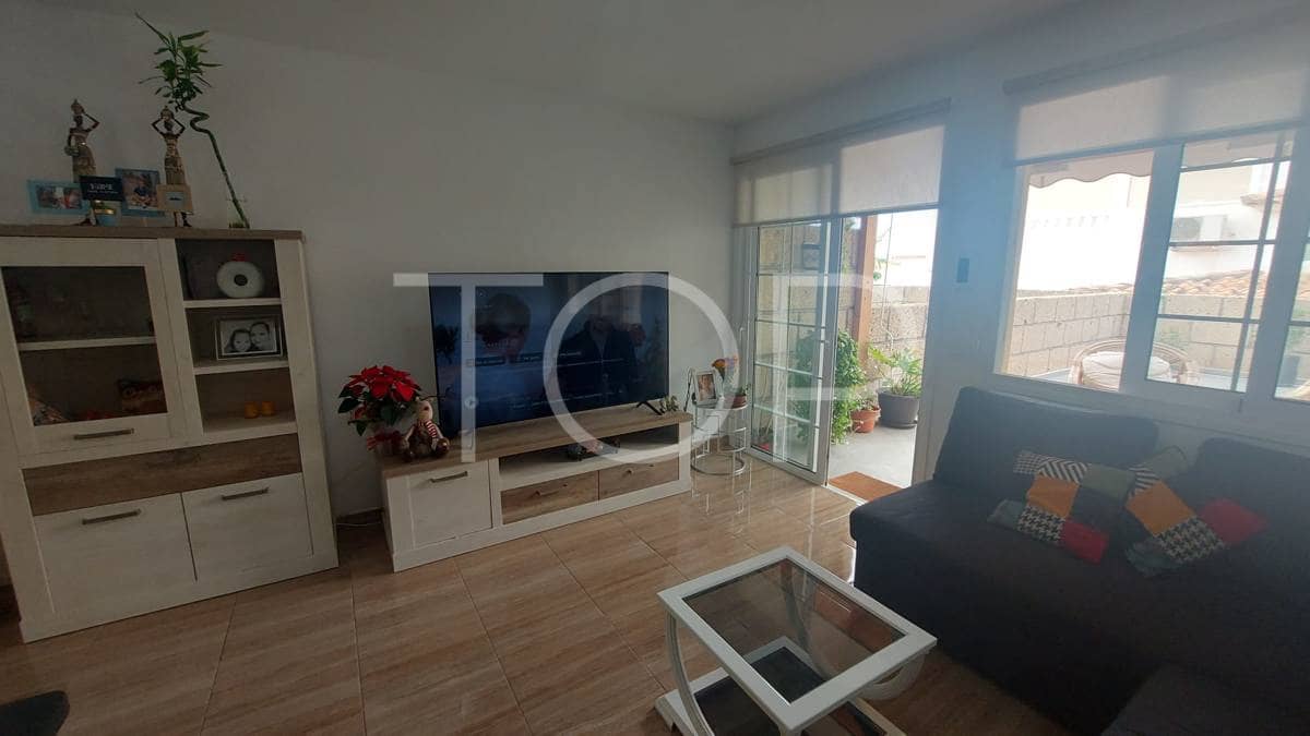 2 soveværelse Rækkehus til salg i Palm-Mar med garage - € 409.000 (Ref: 7979014)