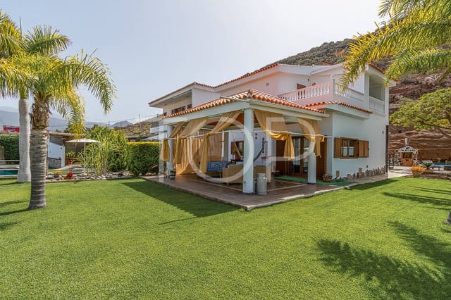 10 soveværelse Finca/Landehus til salg i Guaza, Arona med swimmingpool - € 1.498.000 (Ref: 8010552)