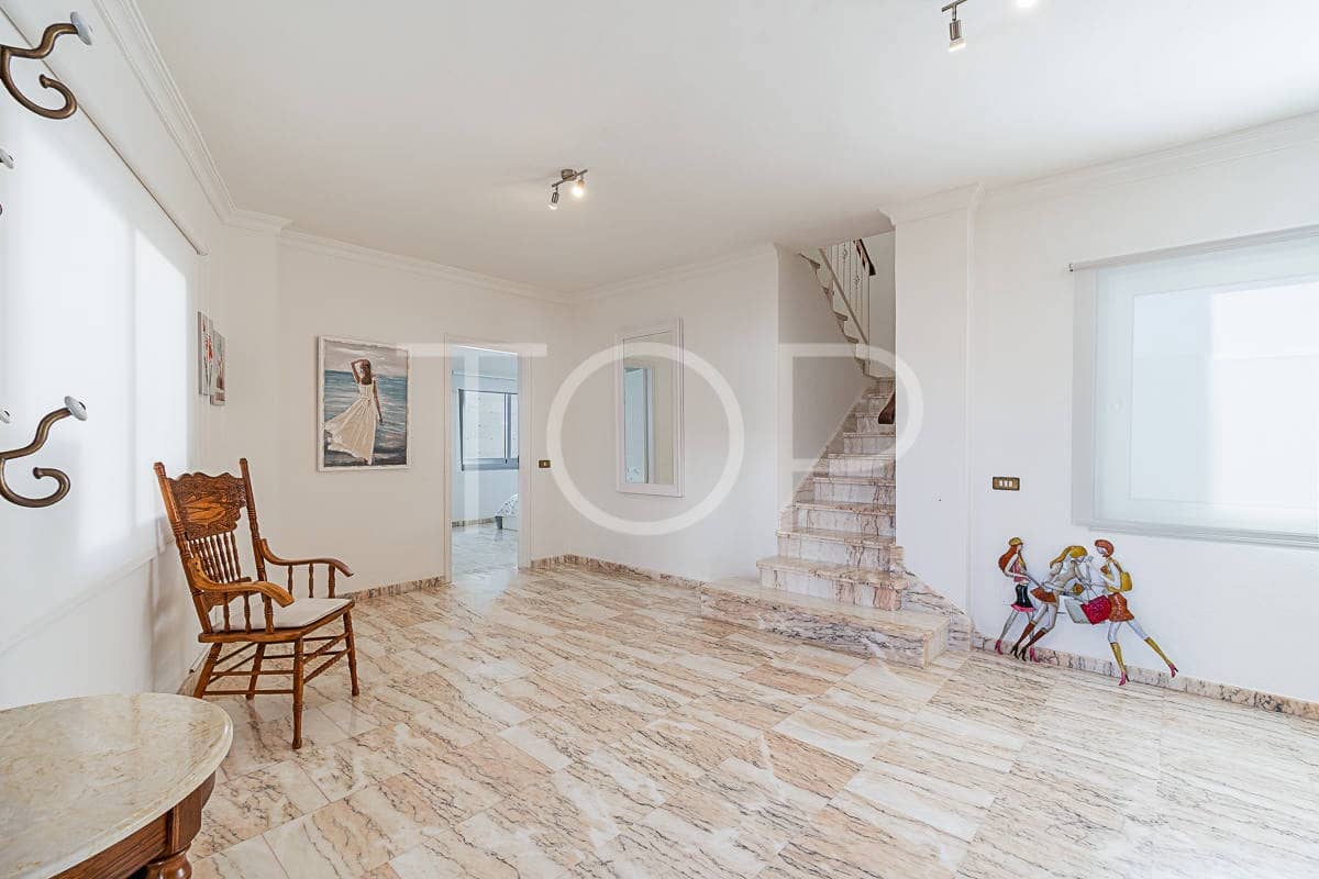 4 soveværelse Rækkehus til salg i La Caleta Adeje med garage - € 1.650.000 (Ref: 8012006)