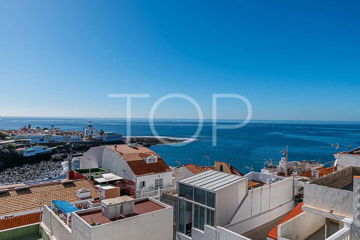 4 soveværelse Rækkehus til salg i La Caleta Adeje med garage - € 1.650.000 (Ref: 8012006)