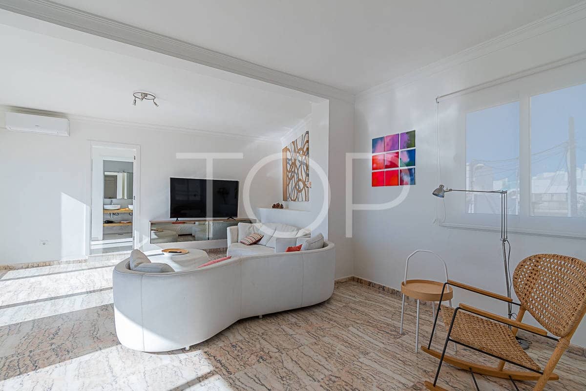 4 soveværelse Rækkehus til salg i La Caleta Adeje med garage - € 1.650.000 (Ref: 8012006)