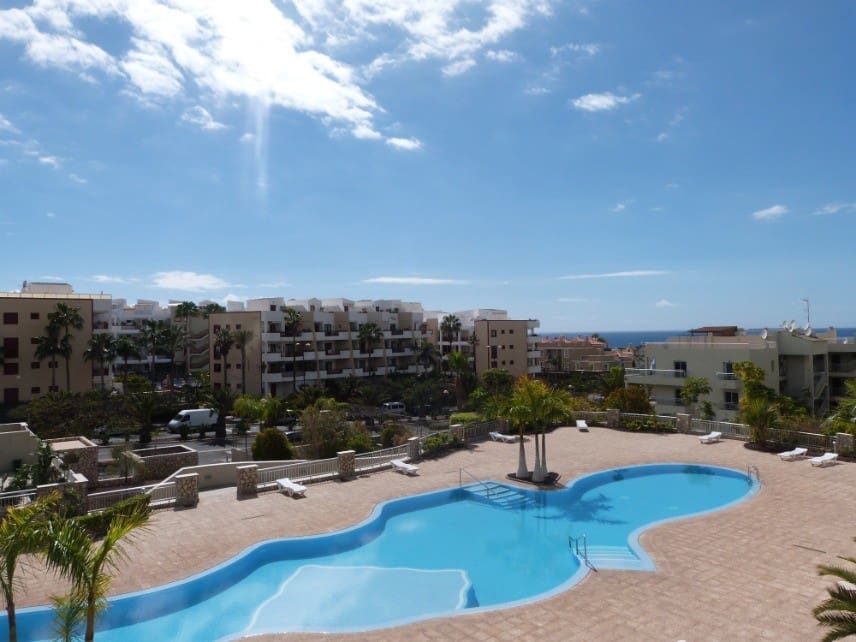 1 slaapkamer Flat te koop in Palm-Mar met zwembad garage - € 315.000 (Ref: 8062935)