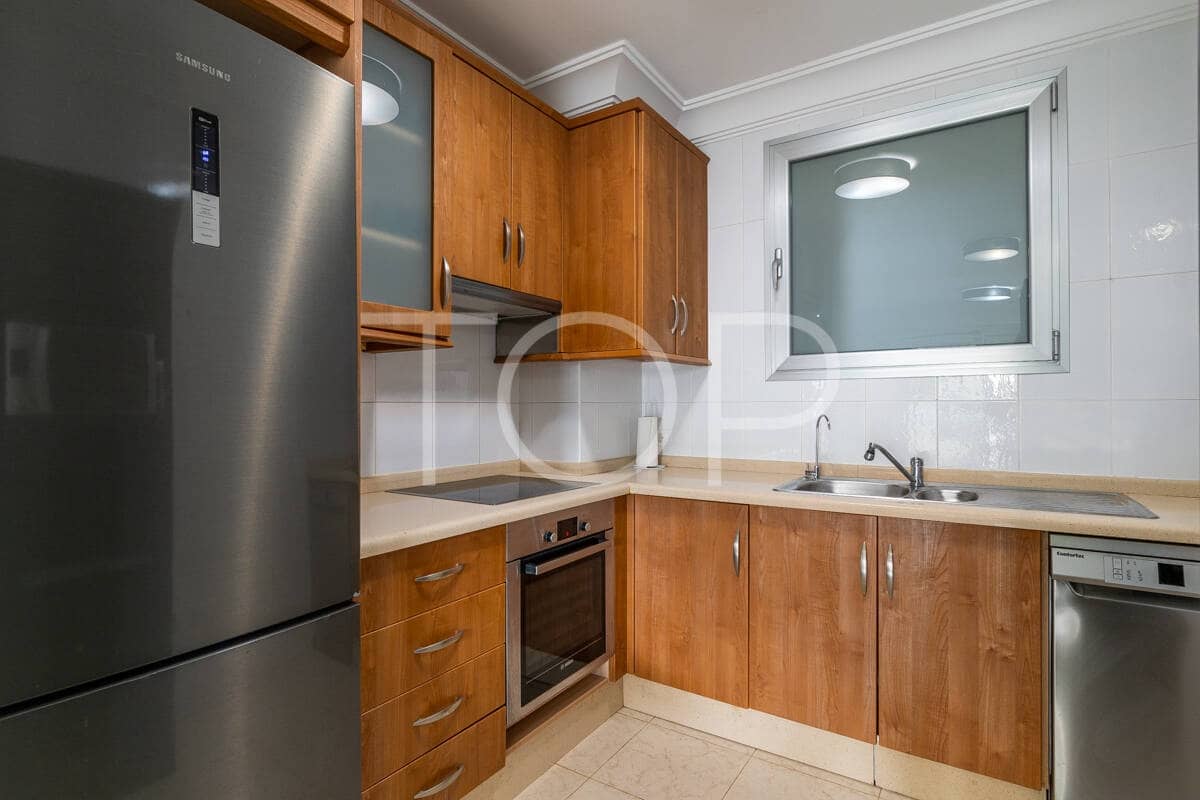 1 slaapkamer Flat te koop in Palm-Mar met zwembad garage - € 315.000 (Ref: 8062935)