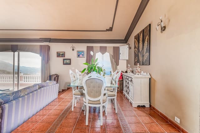 6 soverom Finca/Herregård til salgs i Armeñime - Las Moraditas - Las Cancelas, Adeje med svømmebasseng garasje - € 1 595 000 (Ref: 8103183)