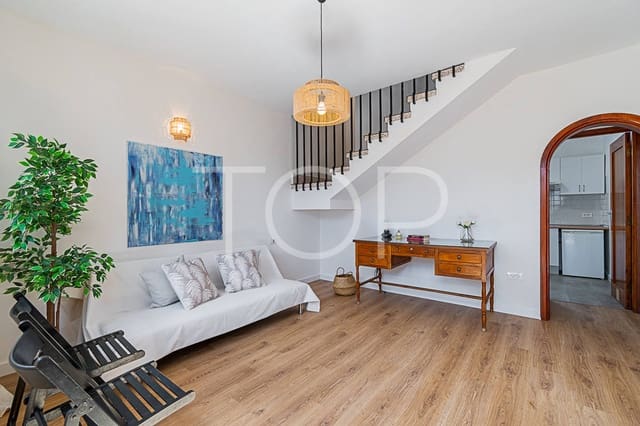 4 chambre Maison de Ville à vendre à Güímar avec garage - 627 900 € (Ref: 8161022)