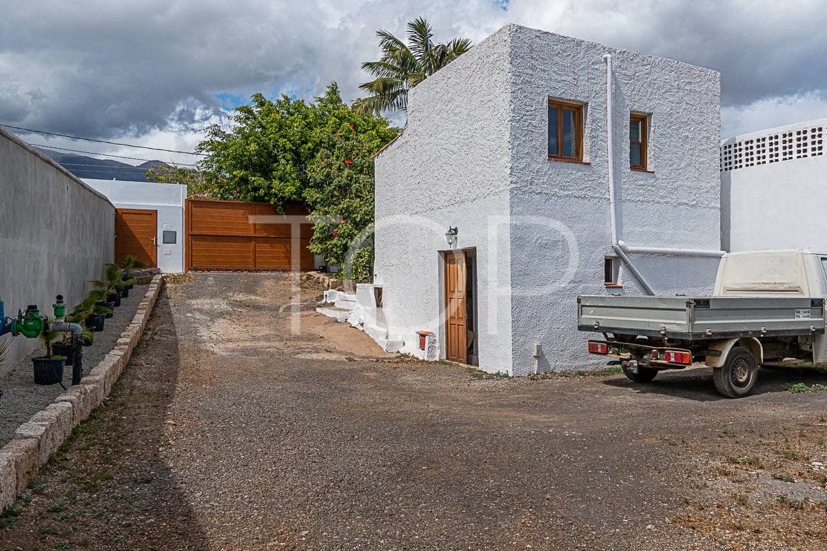 4 soverom Hus til salgs i Guimar med garasje - € 627 900 (Ref: 8161022)