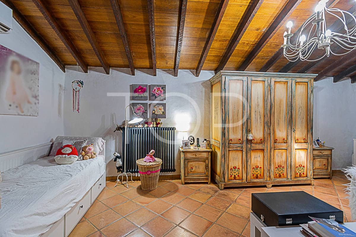 2 slaapkamer Huis te koop in La Esperanza met garage - € 737.000 (Ref: 8161023)
