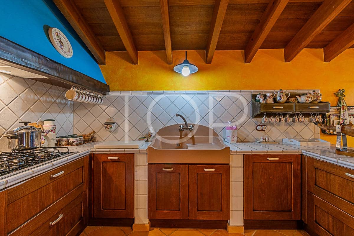 2 slaapkamer Huis te koop in La Esperanza met garage - € 737.000 (Ref: 8161023)