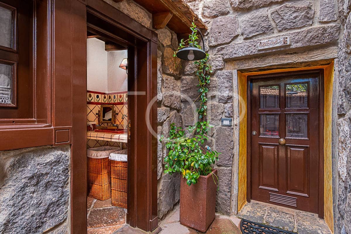 2 slaapkamer Huis te koop in La Esperanza met garage - € 737.000 (Ref: 8161023)