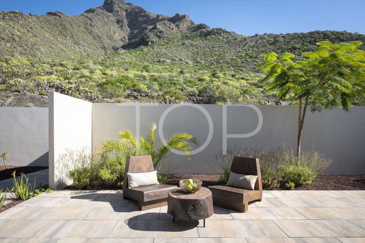 4 soveværelse Villa til salg i Costa Adeje med swimmingpool garage - € 1.900.000 (Ref: 8208826)