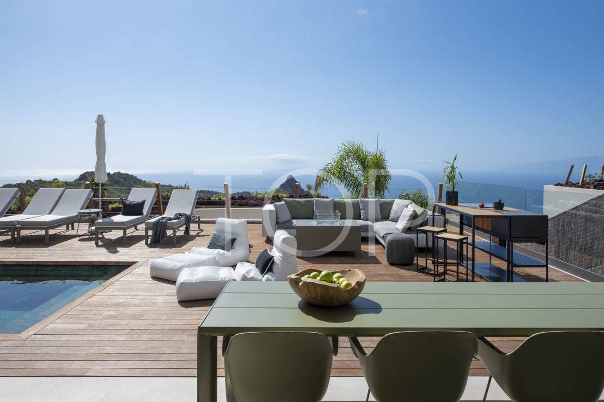 4 soveværelse Villa til salg i Costa Adeje med swimmingpool garage - € 1.900.000 (Ref: 8208826)