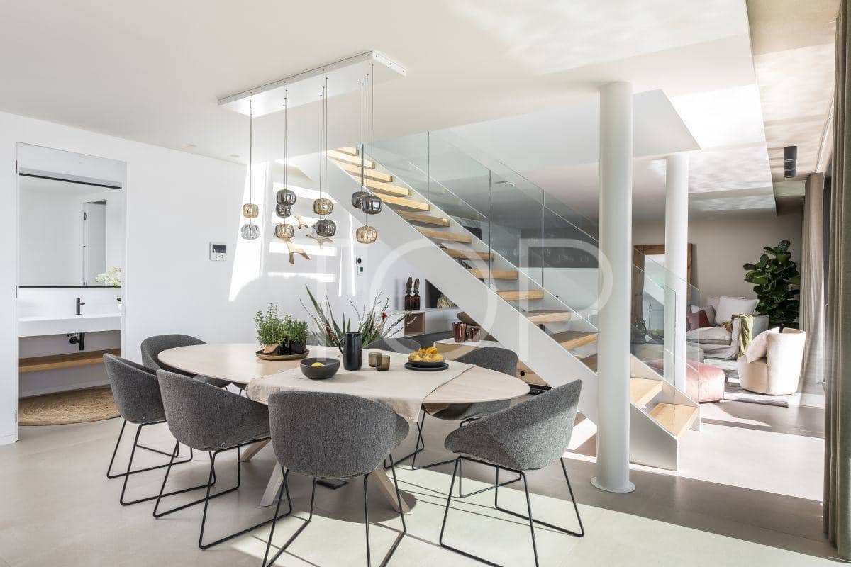 4 soveværelse Villa til salg i Costa Adeje med swimmingpool garage - € 1.900.000 (Ref: 8208826)