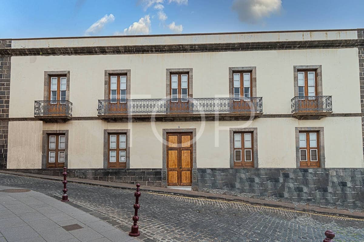 26 slaapkamer Huis te koop in La Orotava met garage - € 1.650.000 (Ref: 8217395)