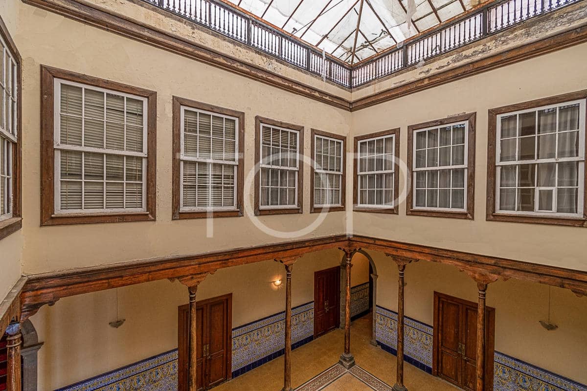 26 slaapkamer Huis te koop in La Orotava met garage - € 1.650.000 (Ref: 8217395)