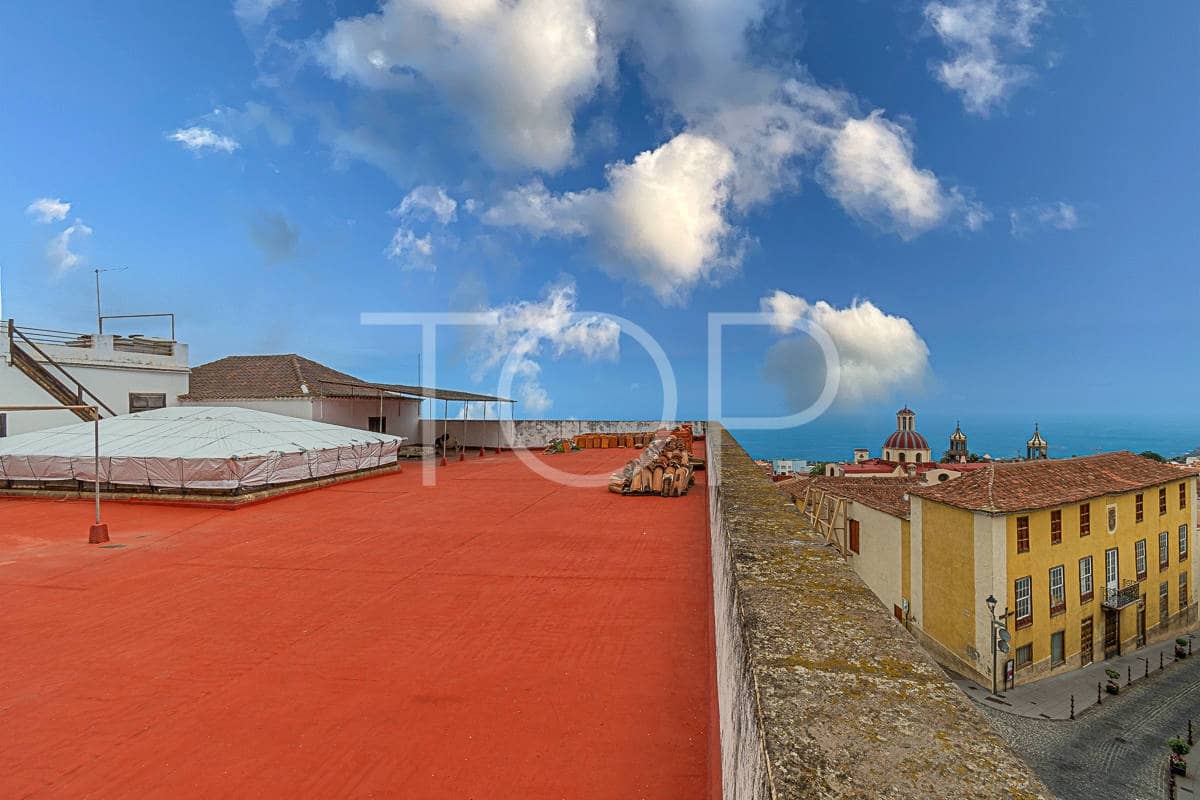 26 slaapkamer Huis te koop in La Orotava met garage - € 1.650.000 (Ref: 8217395)