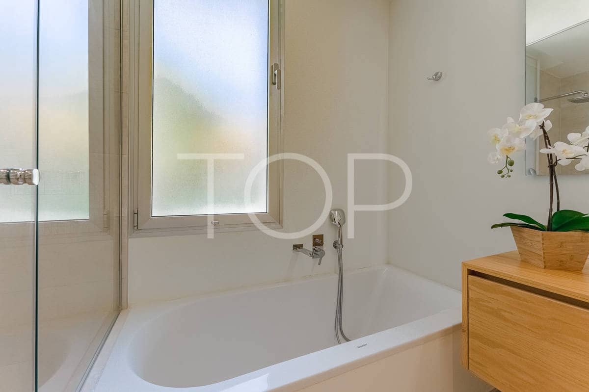 3 soveværelse Villa til salg i Guia de Isora med swimmingpool garage - € 1.699.000 (Ref: 8255228)