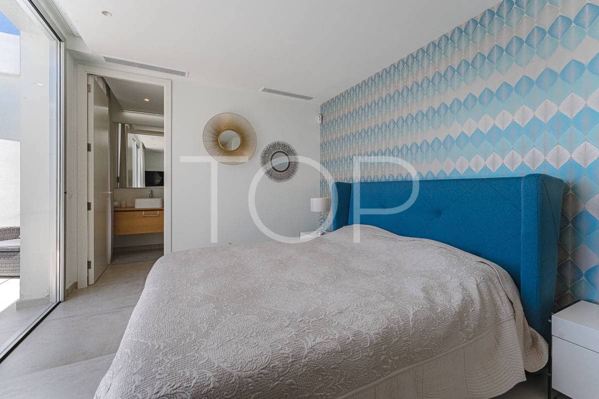 3 soveværelse Villa til salg i Guia de Isora med swimmingpool garage - € 1.699.000 (Ref: 8255228)