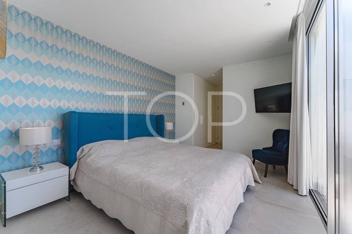 3 soveværelse Villa til salg i Guia de Isora med swimmingpool garage - € 1.699.000 (Ref: 8255228)