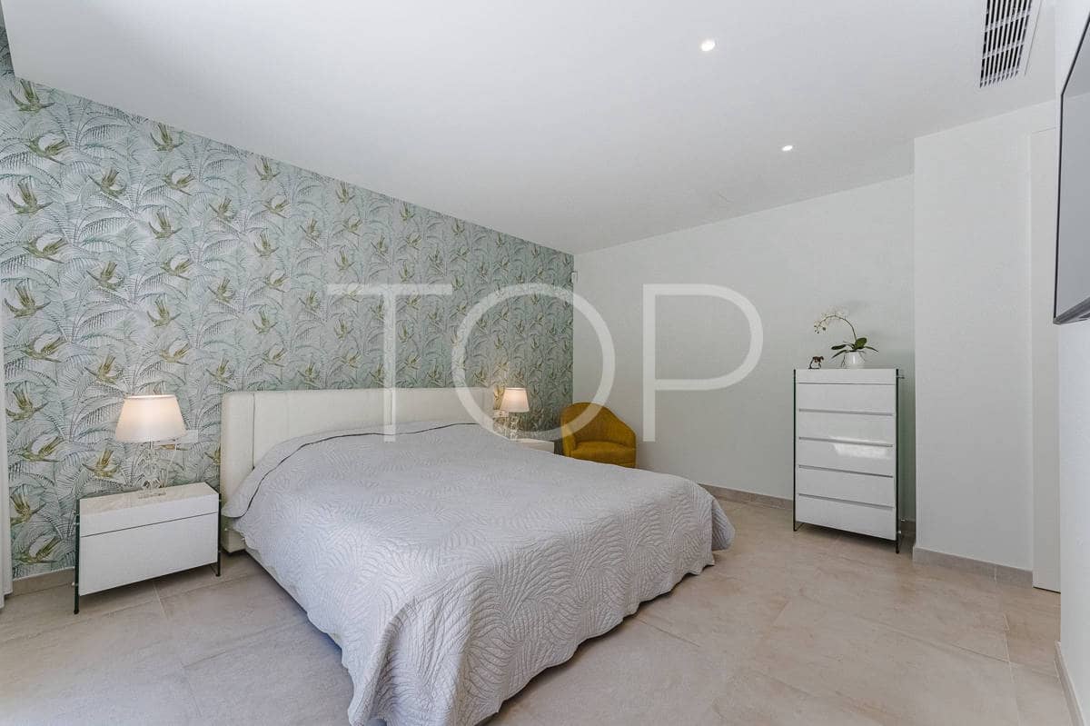 3 soveværelse Villa til salg i Guia de Isora med swimmingpool garage - € 1.699.000 (Ref: 8255228)