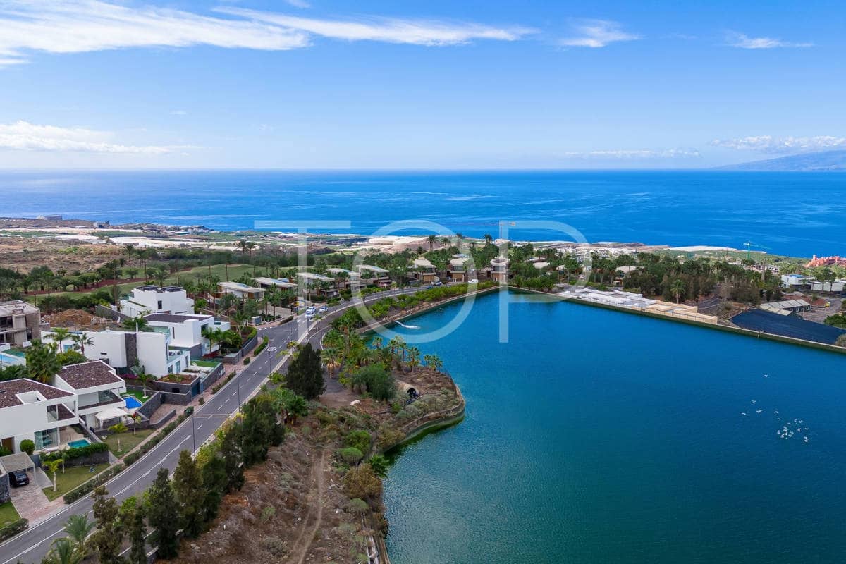 3 soveværelse Villa til salg i Guia de Isora med swimmingpool garage - € 1.699.000 (Ref: 8255228)