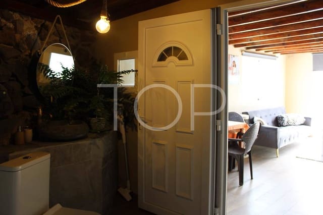 2 slaapkamer Finca/Landhuis te koop in San Miguel de Abona met garage - € 499.000 (Ref: 8260910)