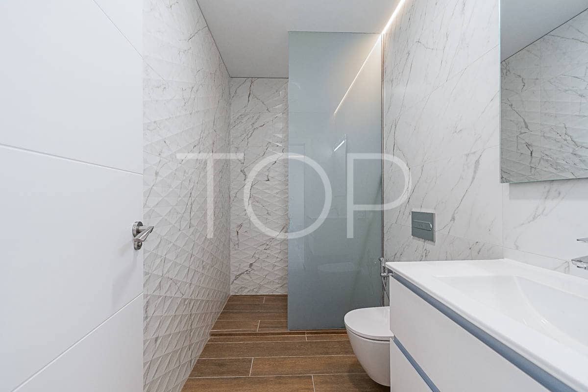 4 soverom Villa til salgs i Adeje med svømmebasseng garasje - € 1 990 000 (Ref: 8304857)