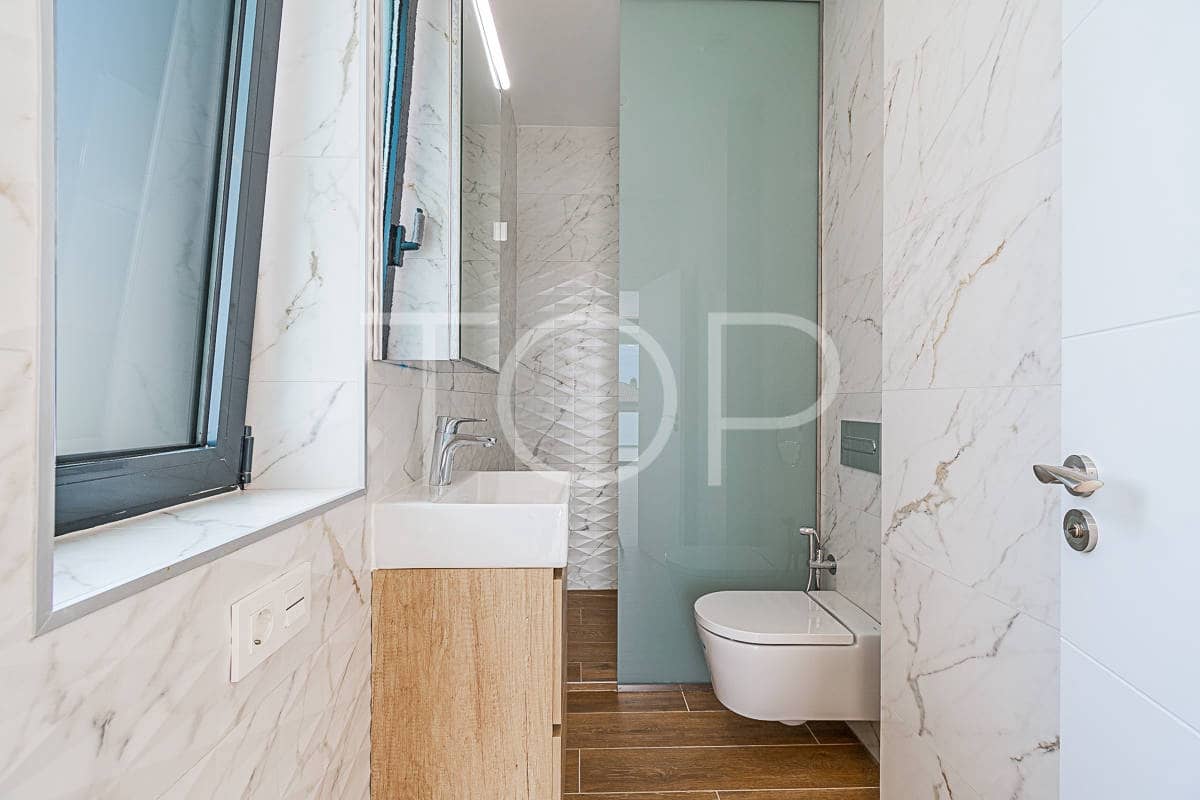 4 soverom Villa til salgs i Adeje med svømmebasseng garasje - € 1 990 000 (Ref: 8304857)