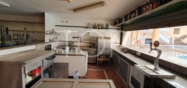 Virksomhed til salg i San Eugenio Alto, Adeje med swimmingpool - € 149.000 (Ref: 8322186)