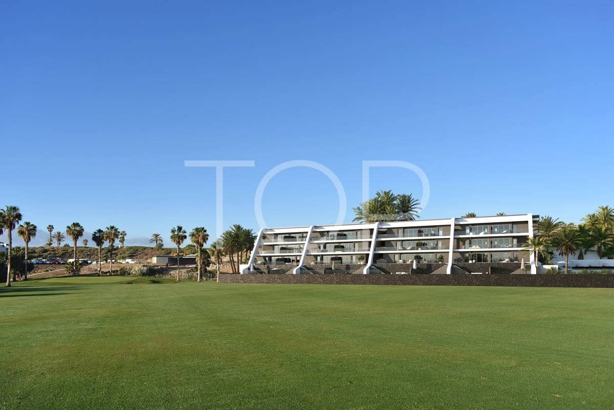 2 soveværelse Penthouse til salg i Amarilla Golf med swimmingpool garage - € 430.000 (Ref: 8347424)