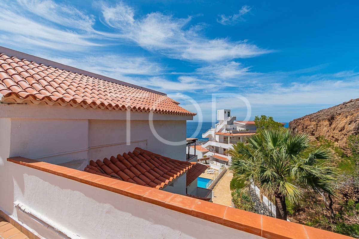 4 soveværelse Penthouse til salg i Los Cristianos med swimmingpool garage - € 1.100.000 (Ref: 8376614)