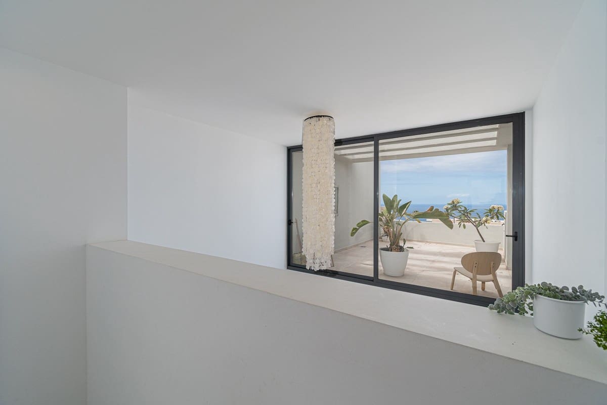 3 soveværelse Rækkehus til salg i La Caleta Adeje med swimmingpool garage - € 1.395.000 (Ref: 8382167)