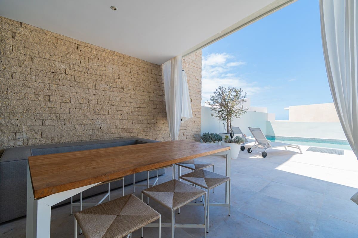 3 soveværelse Rækkehus til salg i La Caleta Adeje med swimmingpool garage - € 1.395.000 (Ref: 8382167)