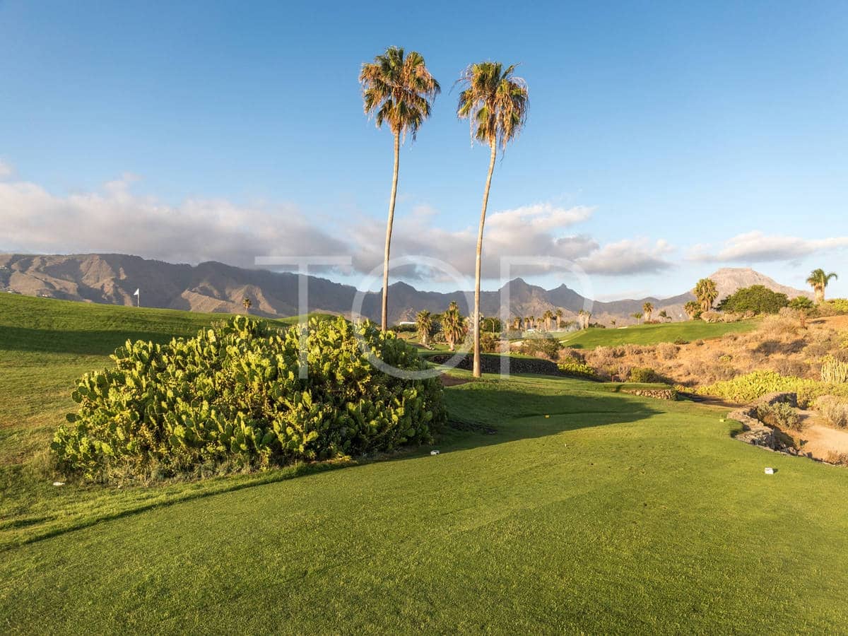 3 soveværelse Rækkehus til salg i La Caleta Adeje med swimmingpool garage - € 1.395.000 (Ref: 8382167)