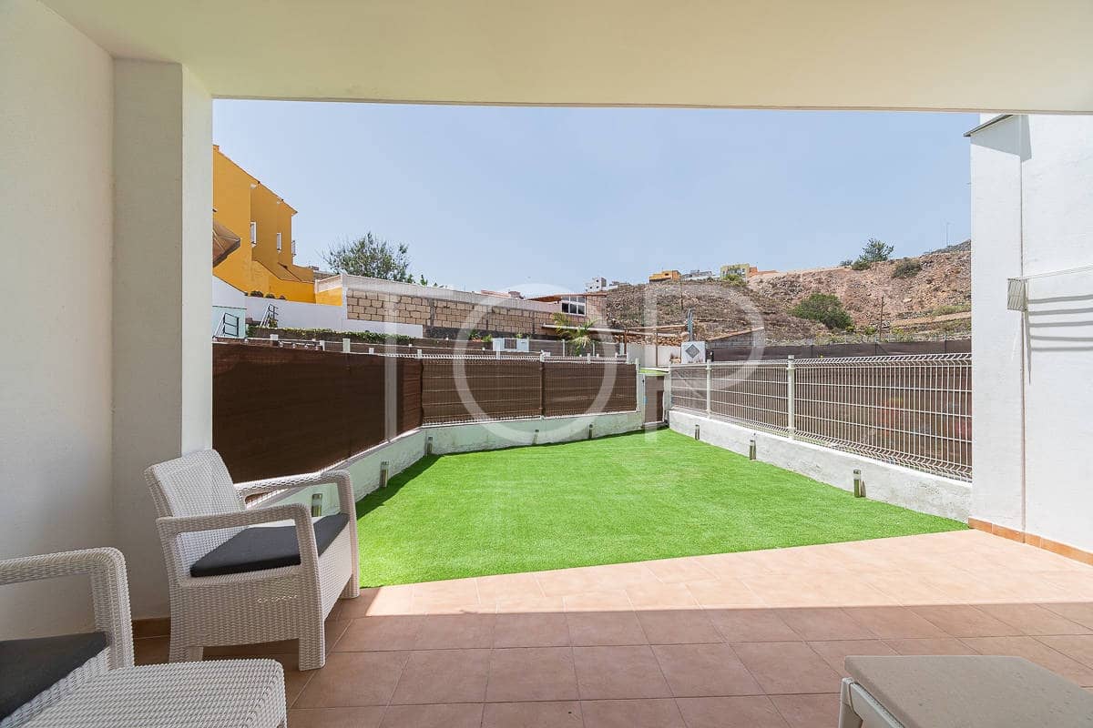 3 slaapkamer Rijtjeshuis te koop in San Miguel de Abona met zwembad - € 350.000 (Ref: 8449724)