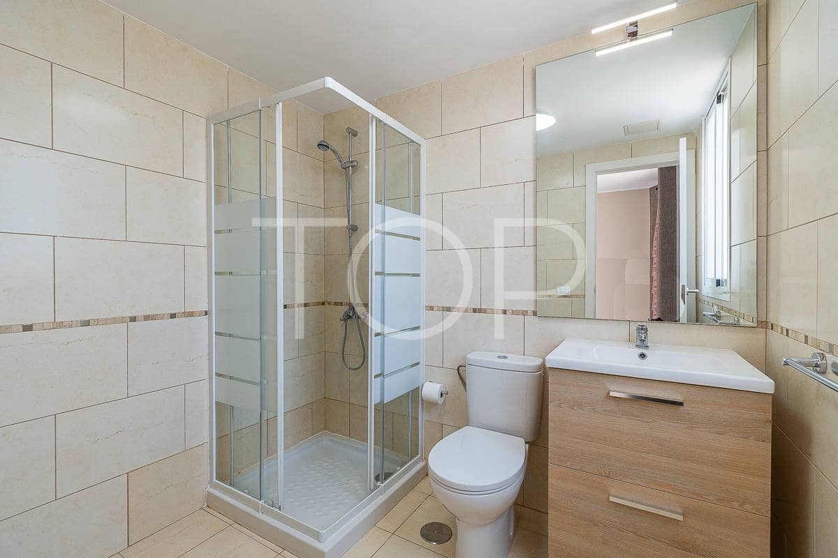 3 slaapkamer Rijtjeshuis te koop in San Miguel de Abona met zwembad - € 350.000 (Ref: 8449724)