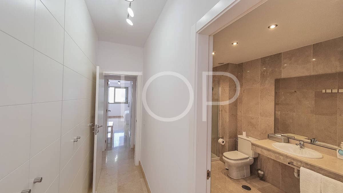 2 sypialnia Mieszkanie na sprzedaż w La Caleta Adeje z basenem garażem - 980 000 € (Ref: 8459266)