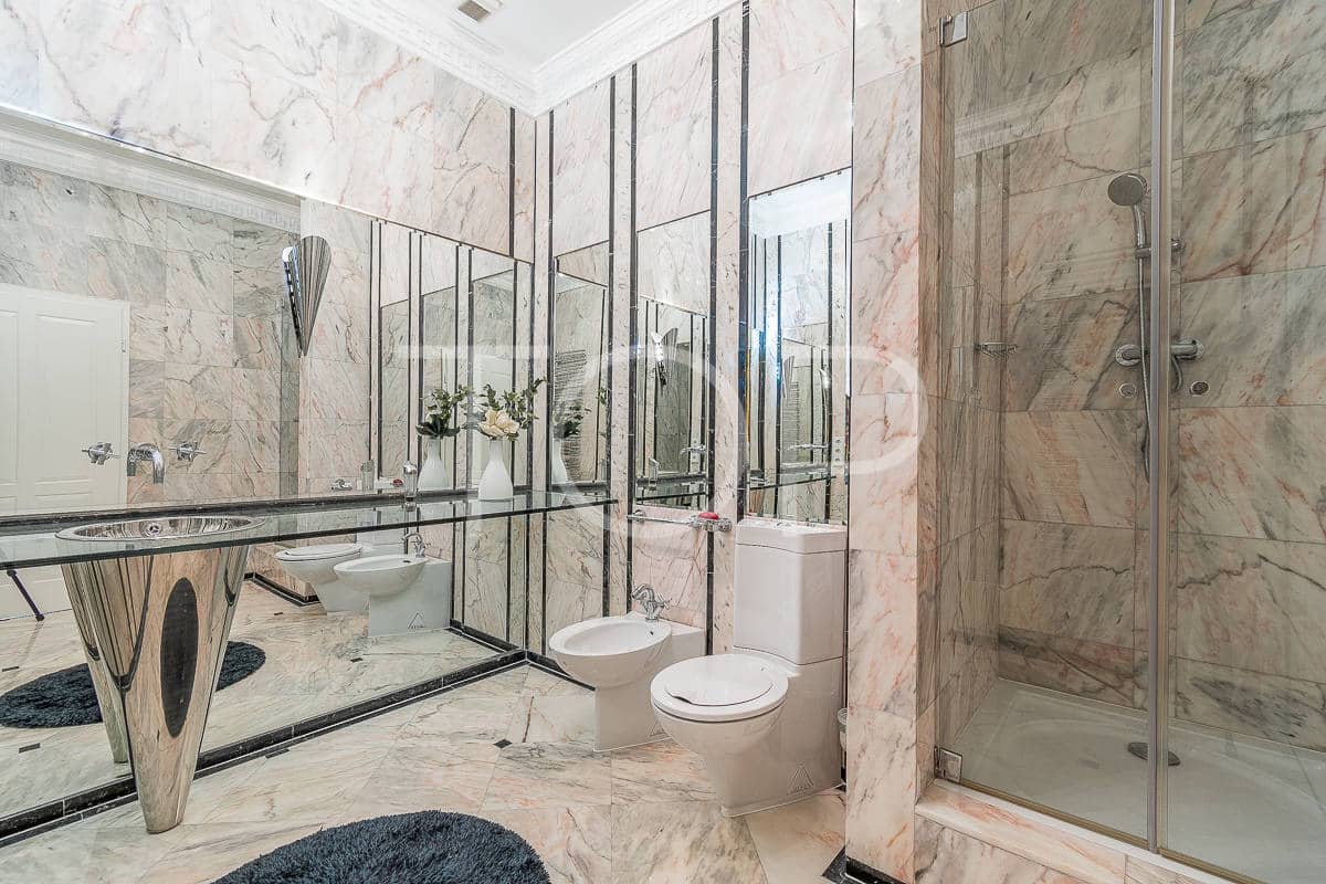 5 slaapkamer Villa te koop in Costa Adeje met zwembad garage - € 7.500.000 (Ref: 8469714)