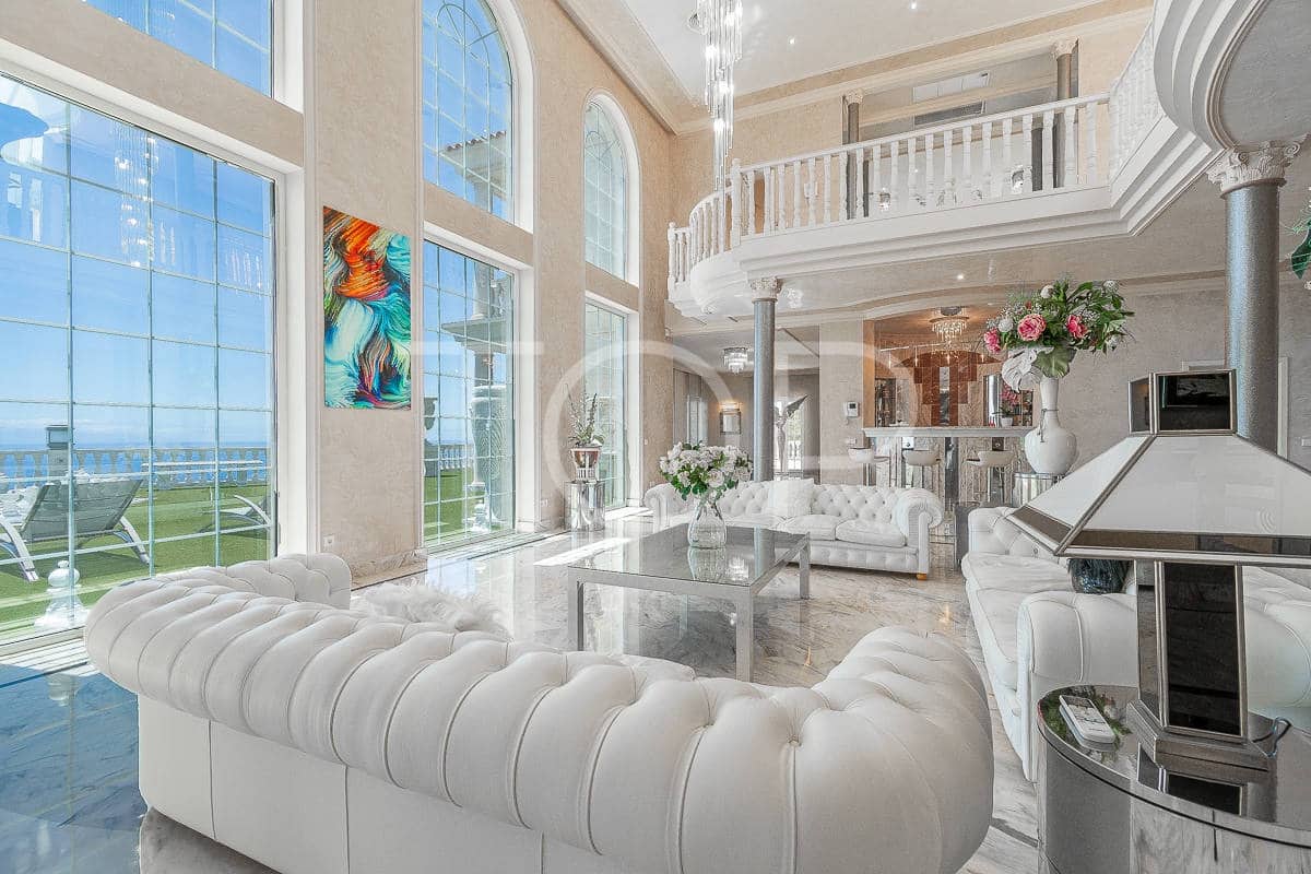 5 slaapkamer Villa te koop in Costa Adeje met zwembad garage - € 7.500.000 (Ref: 8469714)